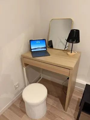 Télévision ou salle de divertissement dans l'établissement Le Paris - Pont de Bercy