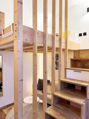 Un ou plusieurs lits superposés dans un hébergement de l'établissement Cosy petit Monparnasse retreat