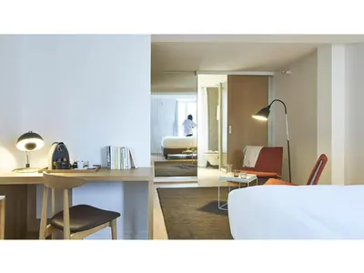 Un ou plusieurs lits dans un hébergement de l'établissement 9Hotel Republique