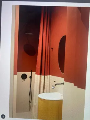 Salle de bains dans l'établissement Belle chambre au calme à 5 mn du Sacré Coeur