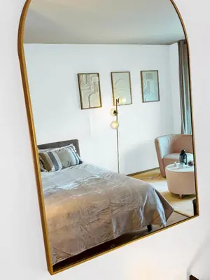 Un ou plusieurs lits dans un hébergement de l'établissement Stylish Studio w Balcony in 16th - Eiffel Tower