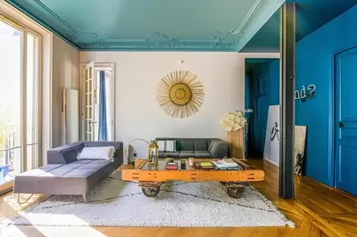 Coin salon dans l'établissement Appartement chic près de l'Arc de Triomphe