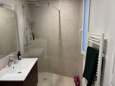 Salle de bains dans l'établissement Parisian Flat - Odeon Theater