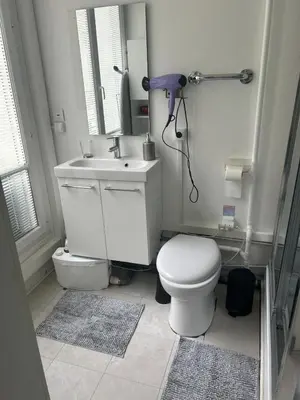 Salle de bains dans l'établissement ARC de TRIOMPHE