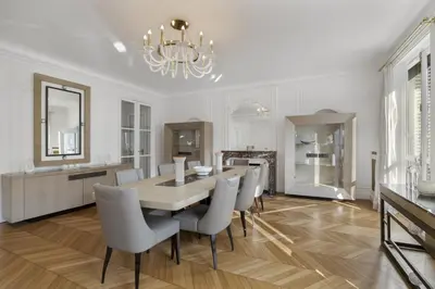 Plan de l'établissement Luxury 5 Bed Residence - Opposite Arc de Triomphe