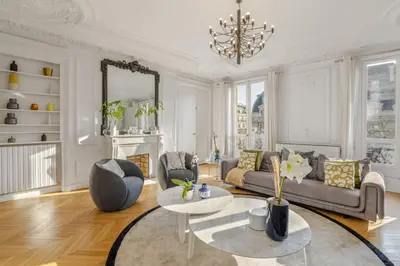 Coin salon dans l'établissement The Parisian Beauty - Ultra Luxury