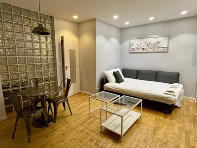 Coin salon dans l'établissement GoodGuest-Paris Sentier Montorgueil Mobility Lease