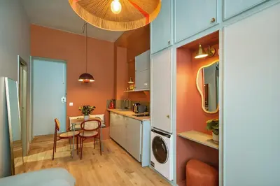 Cuisine ou kitchenette dans l'établissement Cozy studio - fully equipped