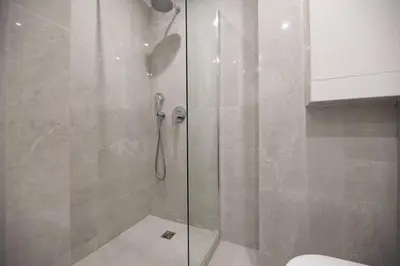 Salle de bains dans l'établissement Stylish Studio in East Paris