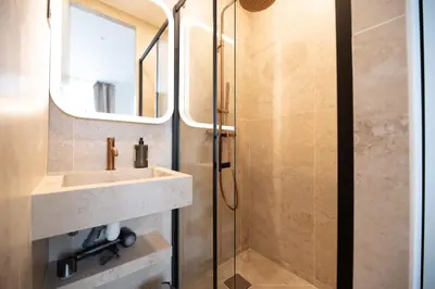 Salle de bains dans l'établissement Brand New Flat in Paris XI