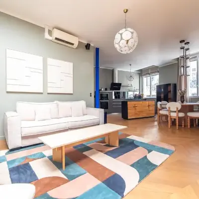 Stylish Duplex in Paris' Center