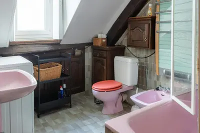 Salle de bains dans l'établissement Paris historique - Louvre, Notre Dame, Les Halles