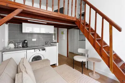 Plan de l'établissement BM-Appartement Design en Duplex Champs-Elysees