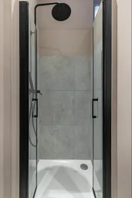 Salle de bains dans l'établissement Charming 1BR apartment near Gare de Lyon