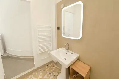 Salle de bains dans l'établissement Appartement Bonne nouvelle - REX - Paris 10 - 6P