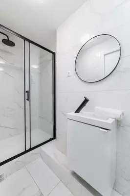 Salle de bains dans l'établissement Studio cosy refait a neuf Maris paris 3 - 2P