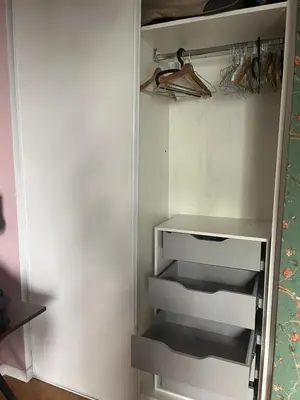 Plan de l'établissement Chez l habitant chambre et salle de bains autonomes