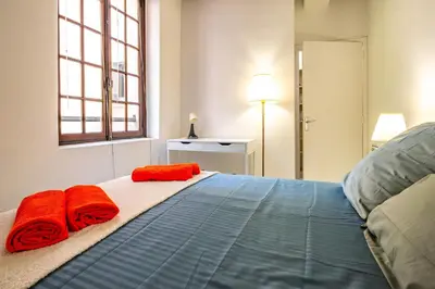 Un ou plusieurs lits dans un hébergement de l'établissement 4 Guests Flat - Rue Mouffetard