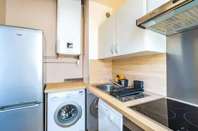 Cuisine ou kitchenette dans l'établissement 4 Guests Flat - Rue Mouffetard