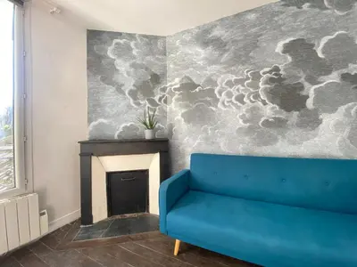 Coin salon dans l'établissement appartement d'artiste