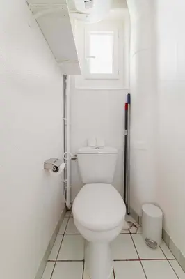 Salle de bains dans l'établissement Studio elegant Charme Intemporel - Paris 18 - 2p