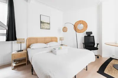 Un ou plusieurs lits dans un hébergement de l'établissement Studio elegant Charme Intemporel - Paris 18 - 2p