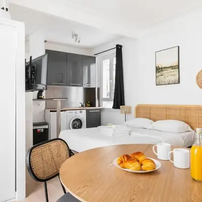 Studio elegant Charme Intemporel - Paris 18 - 2p