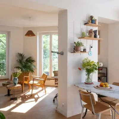 Charming & bright apartment with rolling balcony