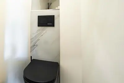 Télévision ou salle de divertissement dans l'établissement 5 Guests Flat - Marais Enfants Rouges