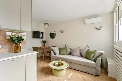 Coin salon dans l'établissement Lavie Maison AC Little Fontaine