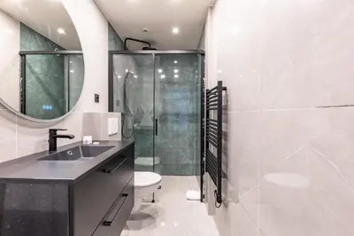 Salle de bains dans l'établissement Apartement 4 stars in Levallois , near Paris 17th district