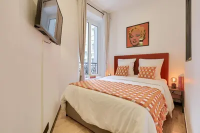 Un ou plusieurs lits dans un hébergement de l'établissement Charming& cozy flat - Montmartre Sacré Coeur