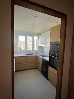Cuisine ou kitchenette dans l'établissement Very luxurious apartment in Paris - 10 min de la tour eiffel