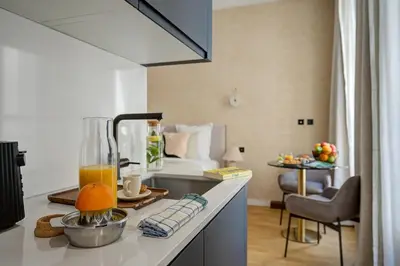 Plan de l'établissement Luxurious and tranquil studio - Opéra - AC