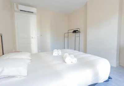 Un ou plusieurs lits dans un hébergement de l'établissement 1 Chambre rue du 14 juillet
