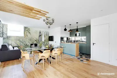 Cuisine ou kitchenette dans l'établissement Chic & confort dans le quartier animé du Sentier
