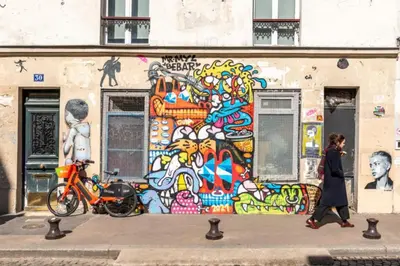 Vélo sur le terrain de l'établissement Cocon cosy au cœur de Paris 1BDR ou dans les environs
