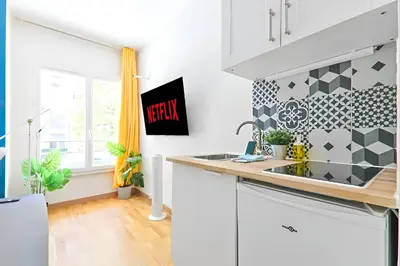 Plan de l'établissement Tour Eiffel 10 Luxurious Apartment Studio-2P Free Netflix