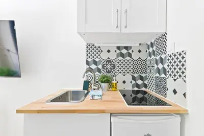 Plan de l'établissement Tour Eiffel 10 Luxurious Apartment Studio-2P Free Netflix