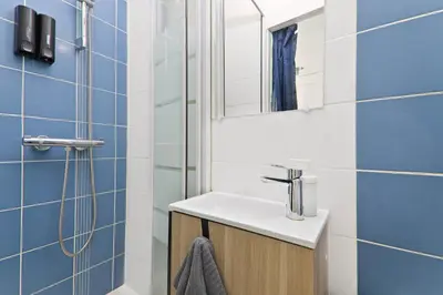 Plan de l'établissement Tour Eiffel 10 Luxurious Apartment Studio-2P Free Netflix