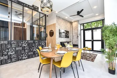 Coin salon dans l'établissement Superb apartment 3BR 8P - Nation