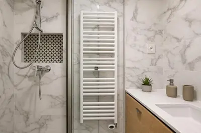 Salle de bains dans l'établissement 2 Pièces Idéalement Situé à Côté de Montmartre