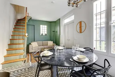 Coin salon dans l'établissement BM-Maison de ville en plein coeur du Marais