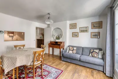 Coin salon dans l'établissement Appartement Choiseul - Welkeys