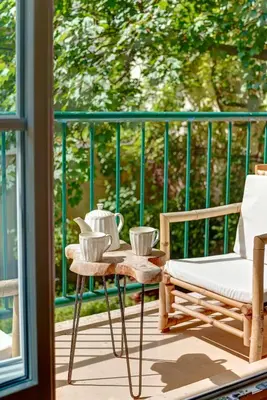 Balcon ou terrasse dans l'établissement BM-Appartement chic avec terrasse - Champs-Elysees