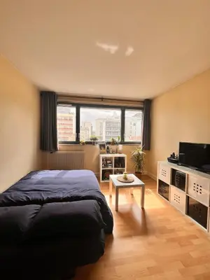 Un ou plusieurs lits dans un hébergement de l'établissement Calm, garden view stay near Paris and the Seine