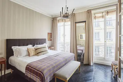 Plan de l'établissement Appartement louer rue du Vieux Colombier, Paris 6me