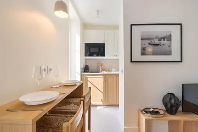 Cuisine ou kitchenette dans l'établissement Studio rénové au coeur du 5ème arrondissement