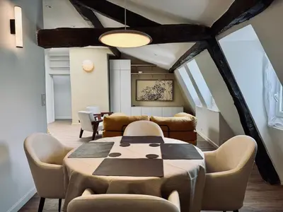 Coin salon dans l'établissement 70 m2, Renovated, Perfect Location in central Paris