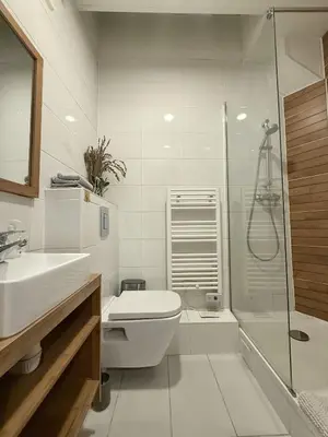 Salle de bains dans l'établissement 80 m2-Heart of Le Marais -Sleeps 6